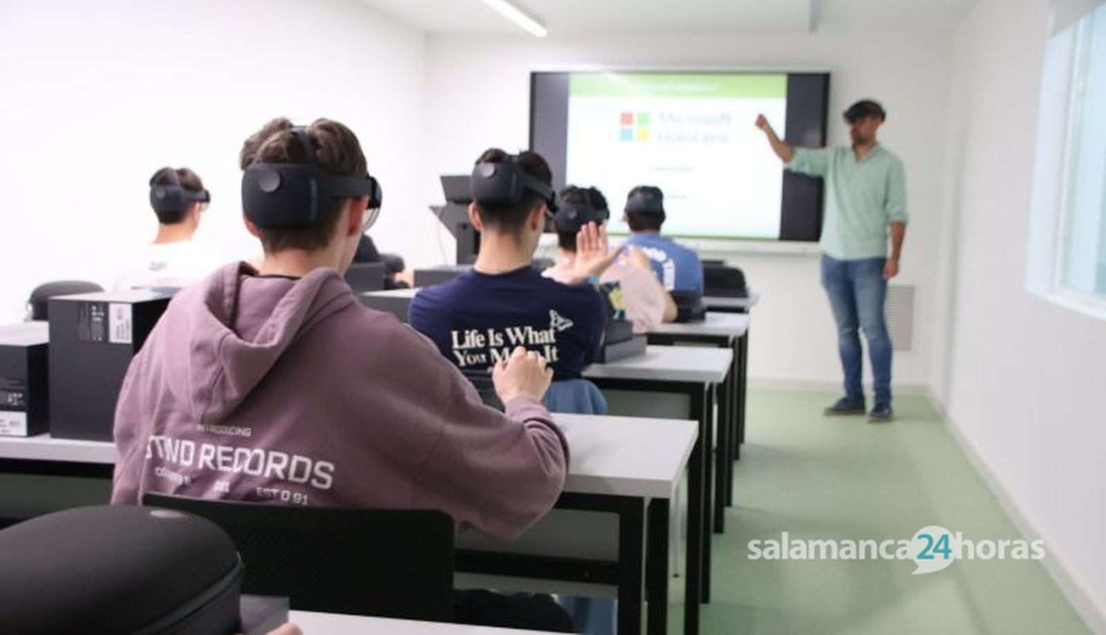 El alcalde de Salamanca, Carlos García Carbayo, participa en la apertura del nuevo Centro de Innovación Tecnológica Tormes+