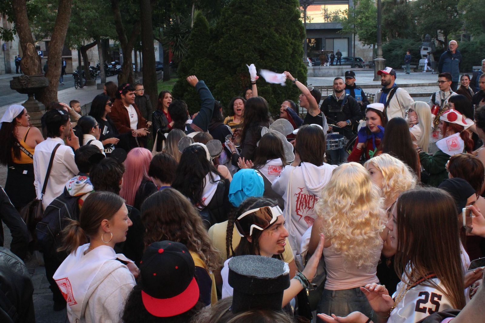 whatsapp-image-2025-05-08-at-20-39-23