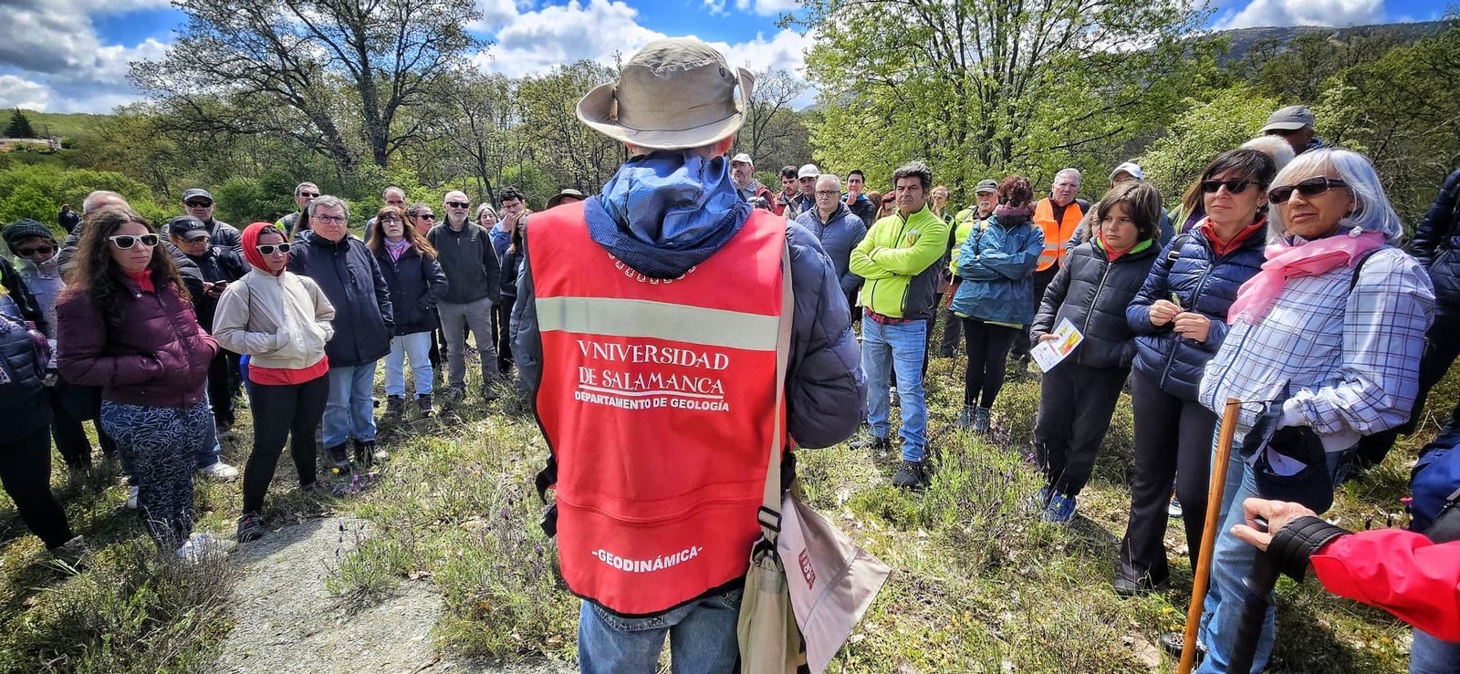 152ae52d-c596-485e-9876-da9f24ecbc1e