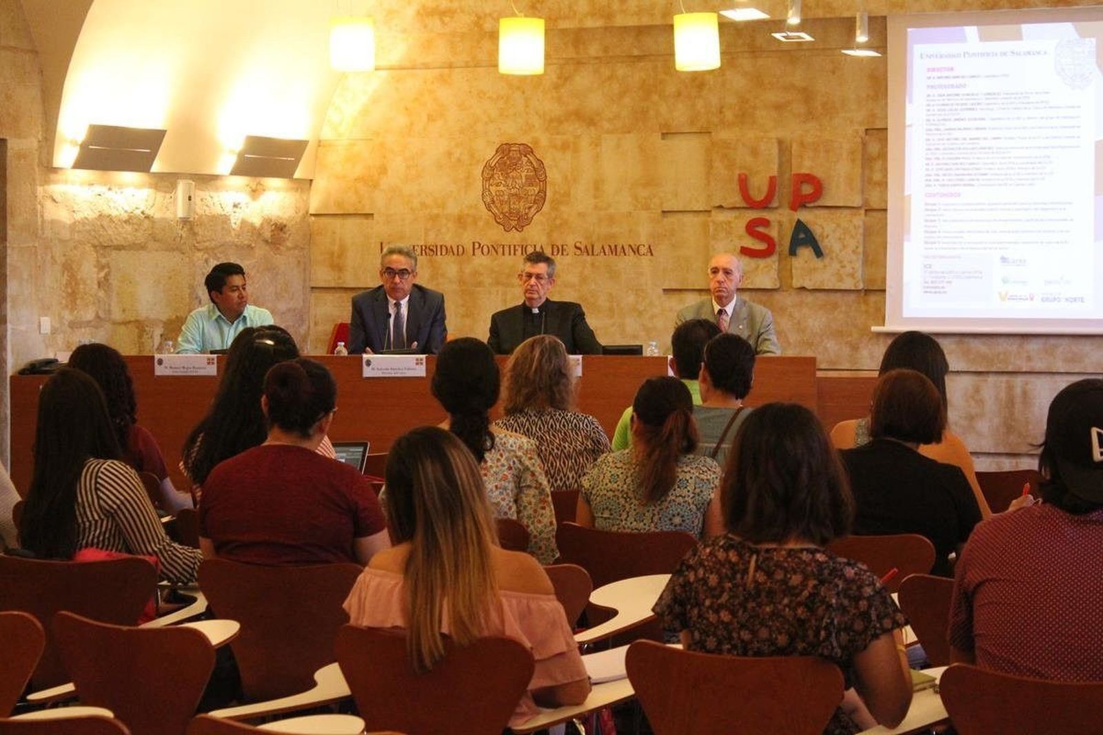 El ICE presenta sus cursos para el mes de noviembre