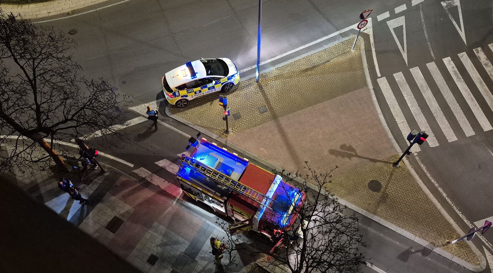 Intervención de los Bomberos en una cafetería de Cruz de Caravaca.
