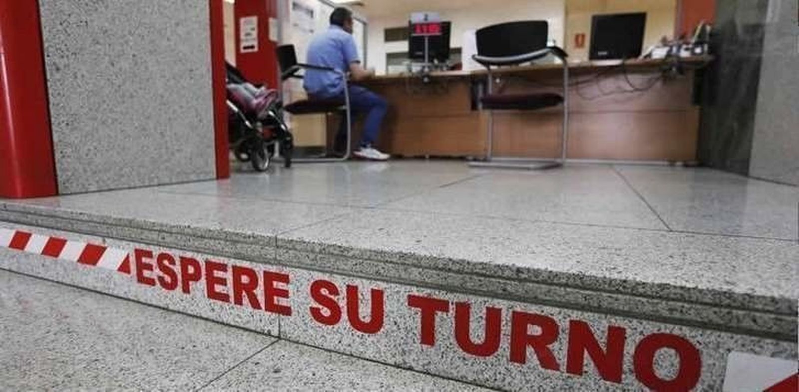 Otros ochocientos parados menos que cobran prestación por desempleo