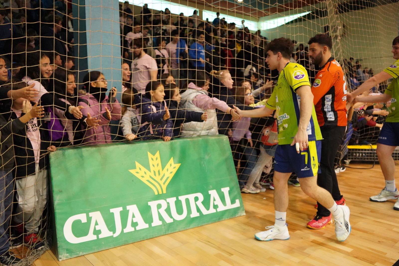 Afición del BM Zamora