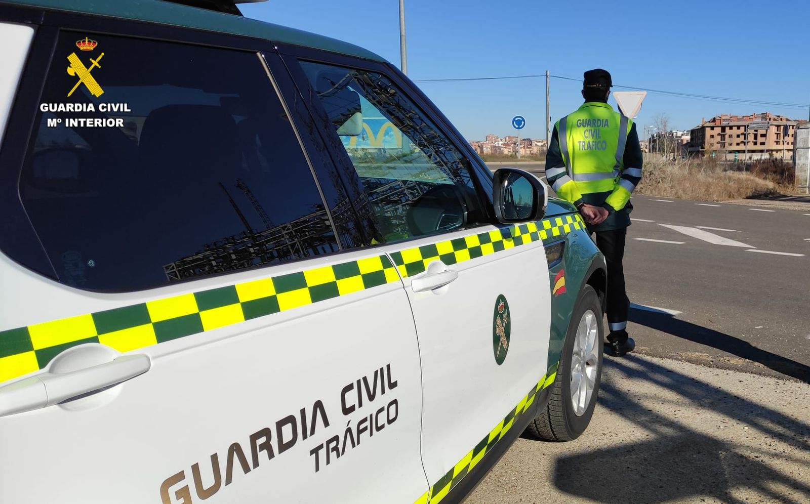 Control de la Guardia Civil a la salida de Zamora capital