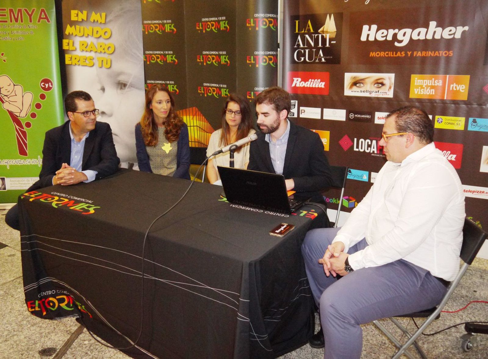 El centro comercial El Tormes acoge la presentación del I Talent SHOWlidario a favor de AERSCYL y PREMYA