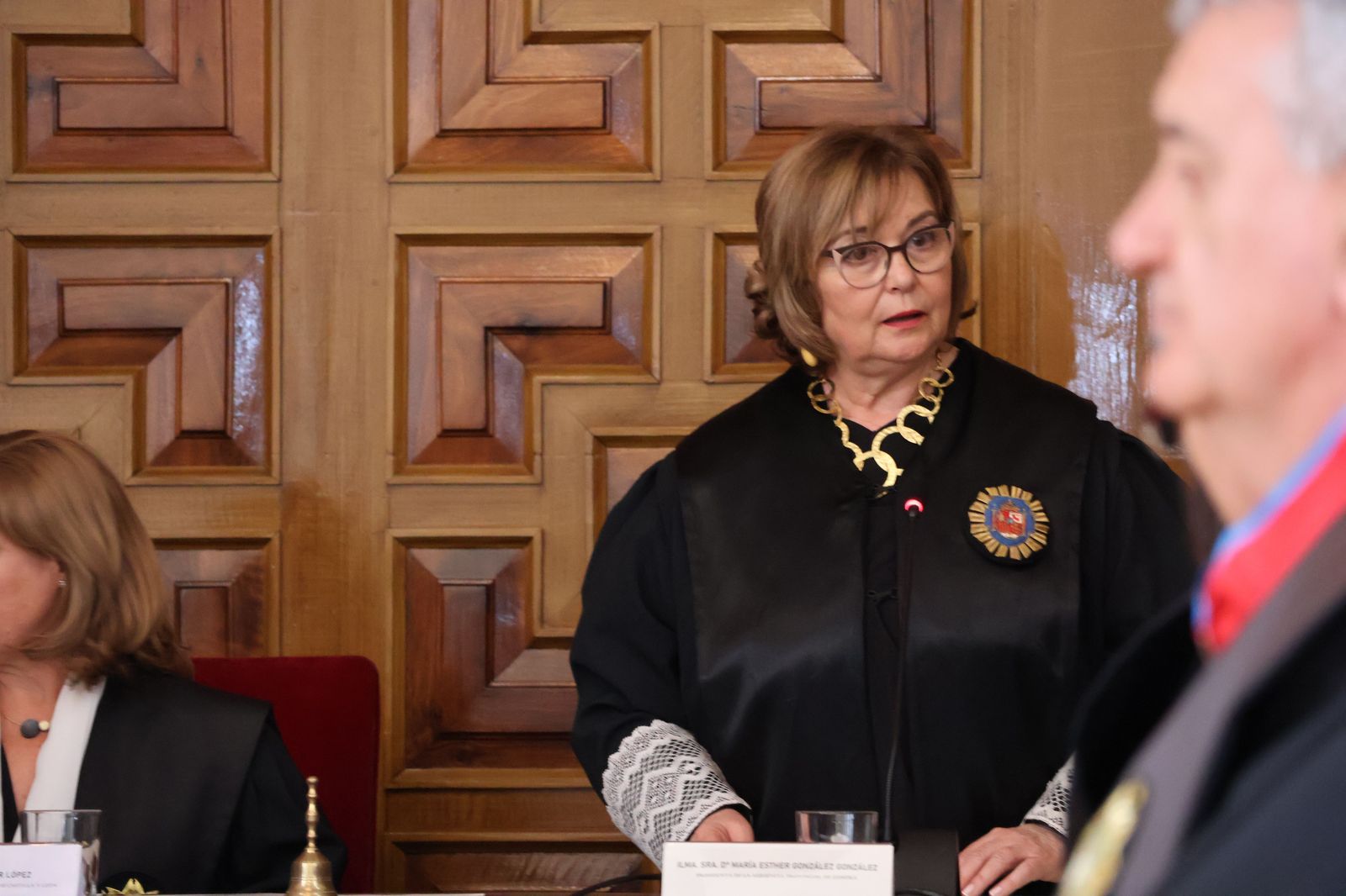 toma-de-posesion-de-esther-gonzalez-35