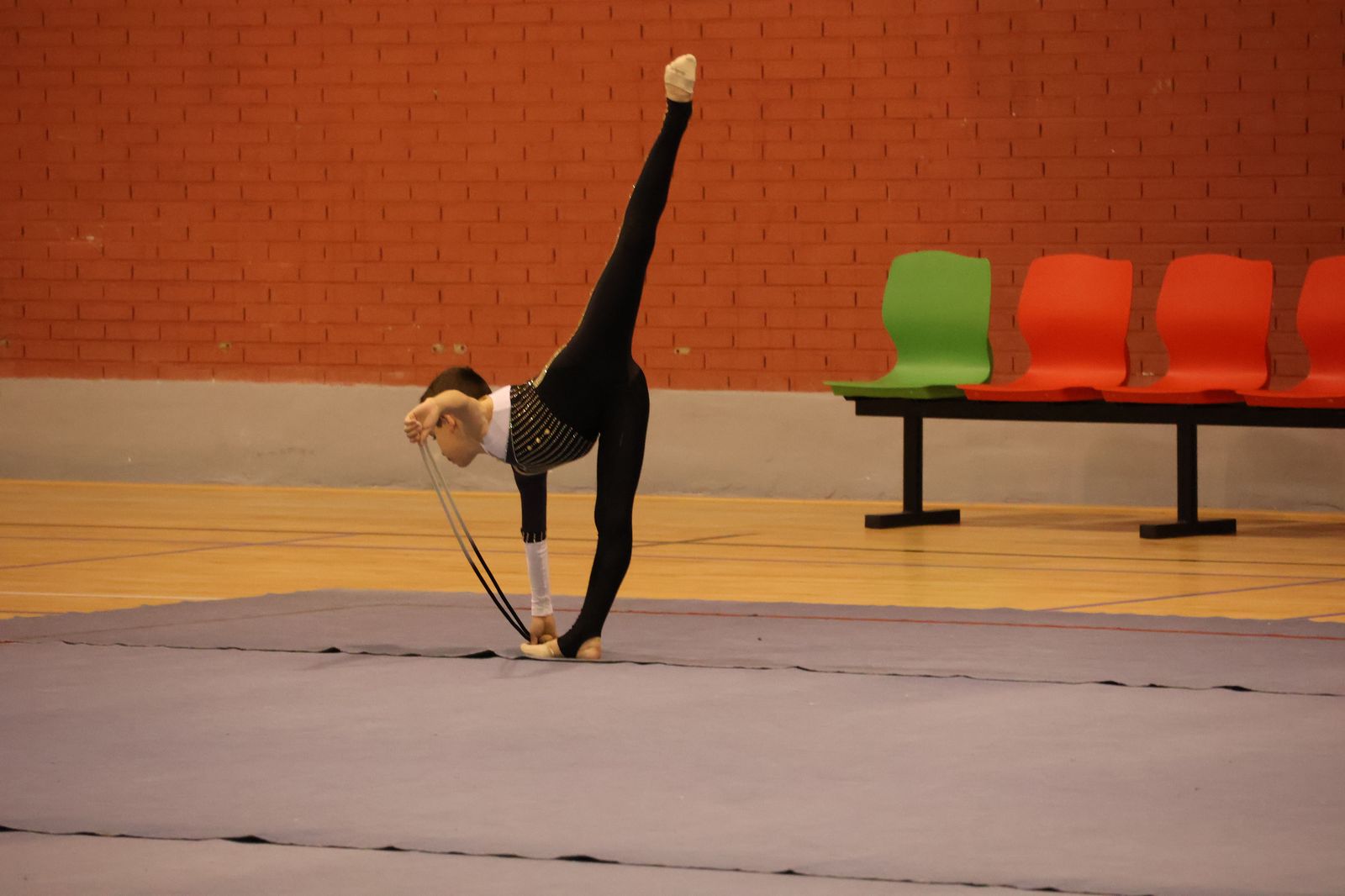 gimnasia-ritmica-en-el-manuel-camba-4