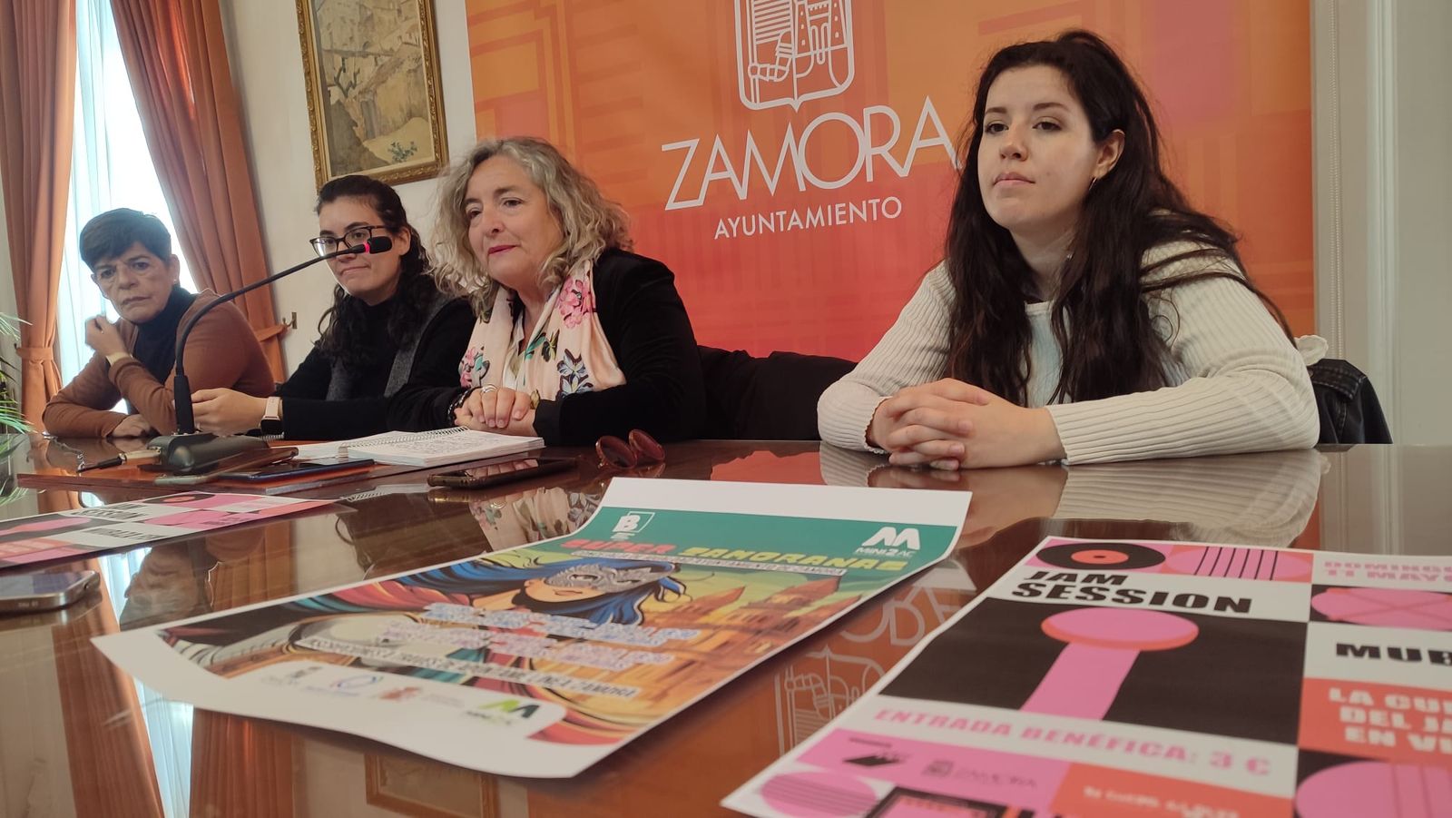 Presentación de Mubaza Fem y Super Zamoranas