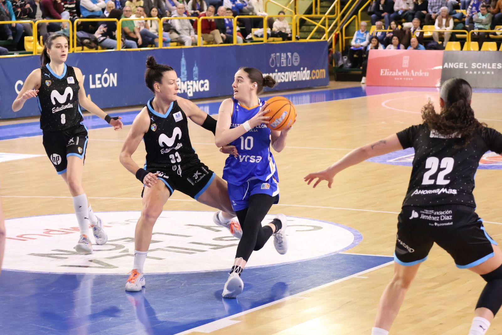 Perfumerías Avenida - Estudiantes