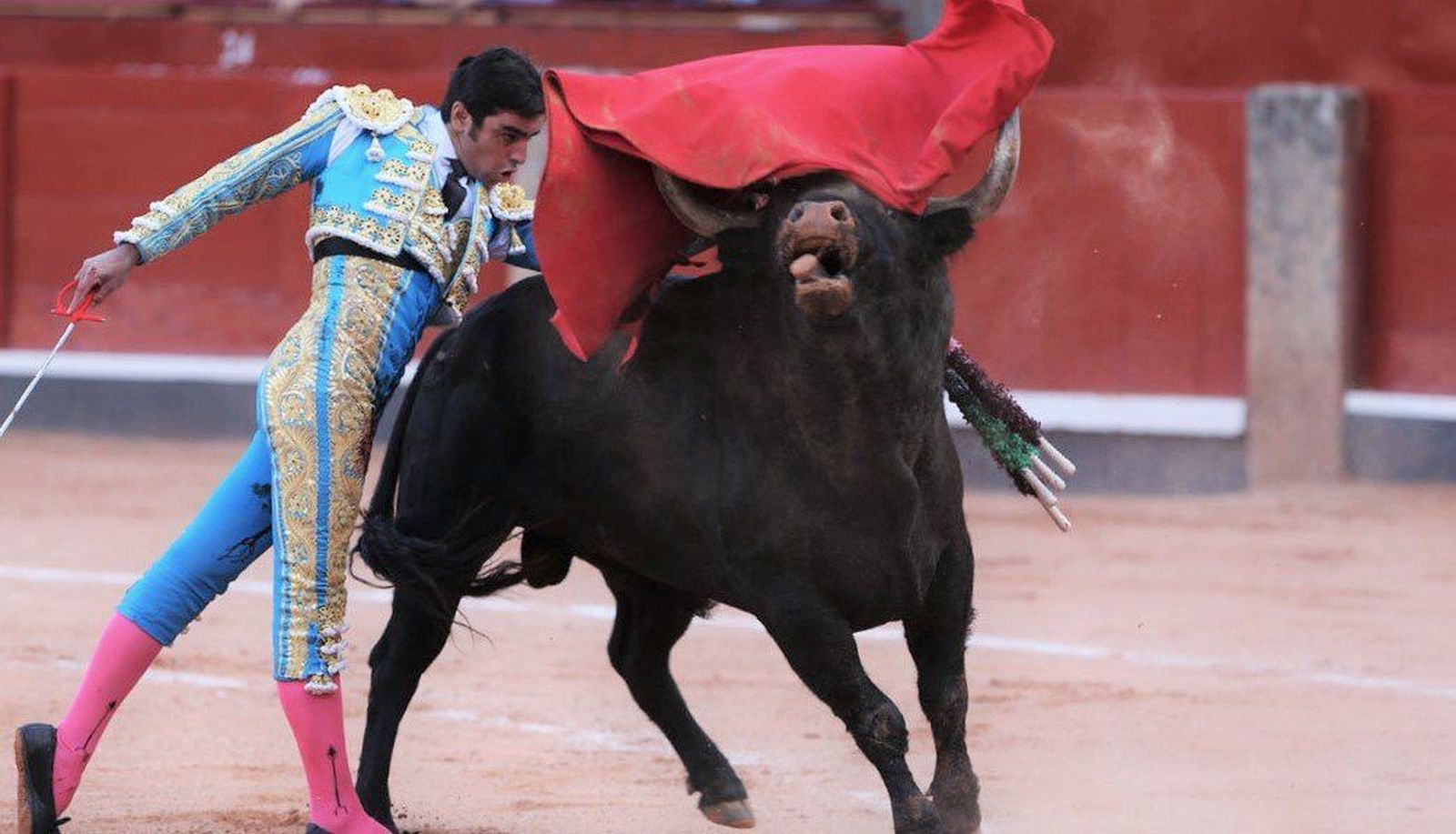 Miguel Ángel Perera, premio a la mejor faena de la Feria