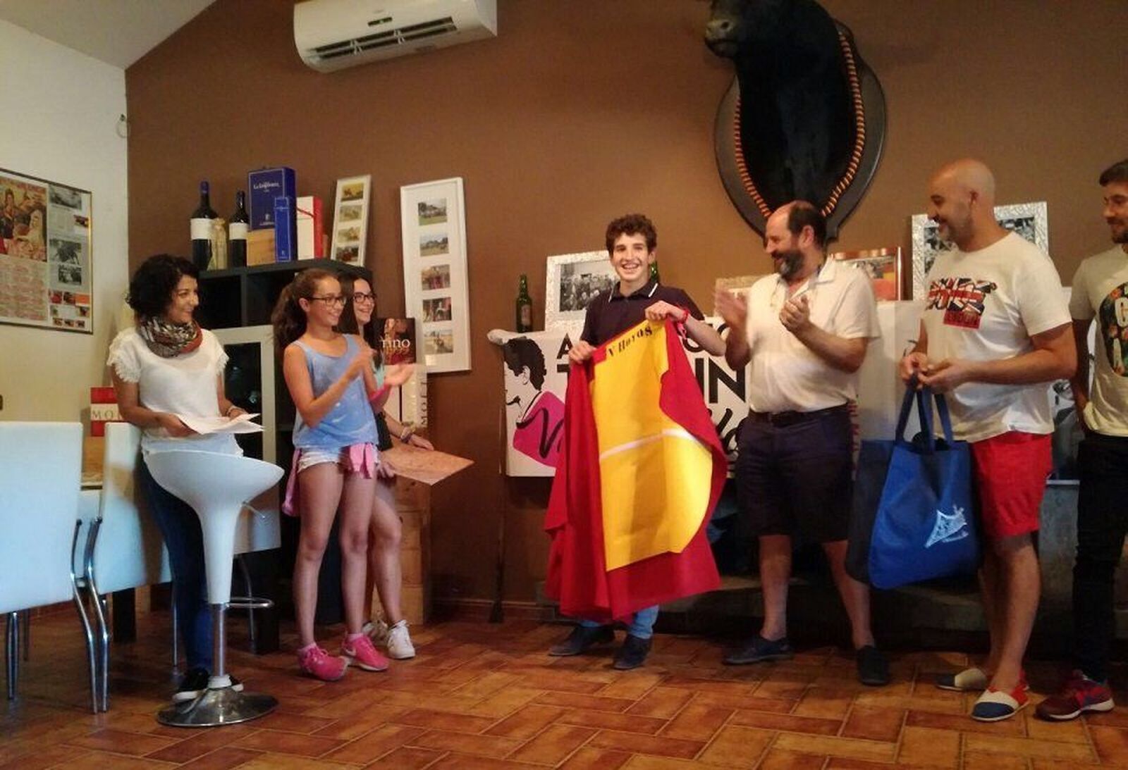 La Asociación taurina Valentín Hoyos celebra su creación con un tentadero en Los Talayos