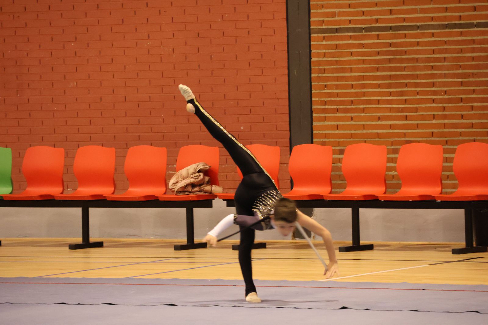 gimnasia-ritmica-en-el-manuel-camba-13