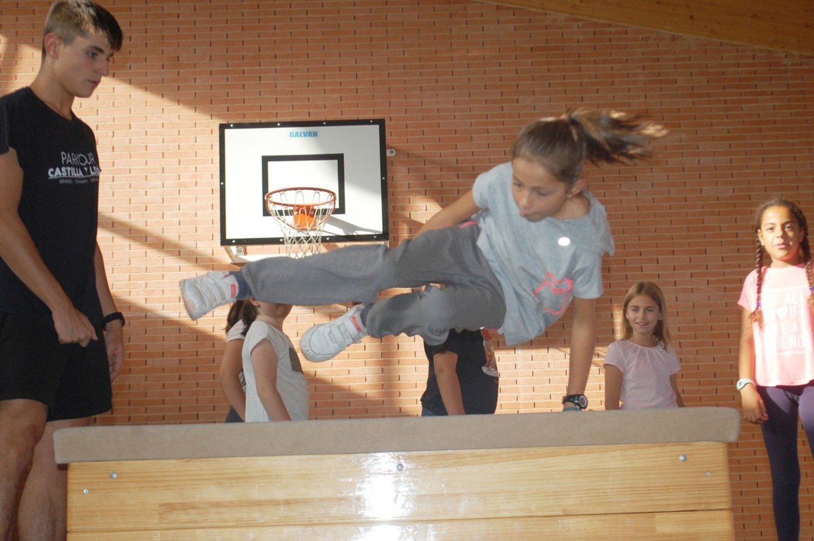 'Salta por la igualdad' en Carbajosa