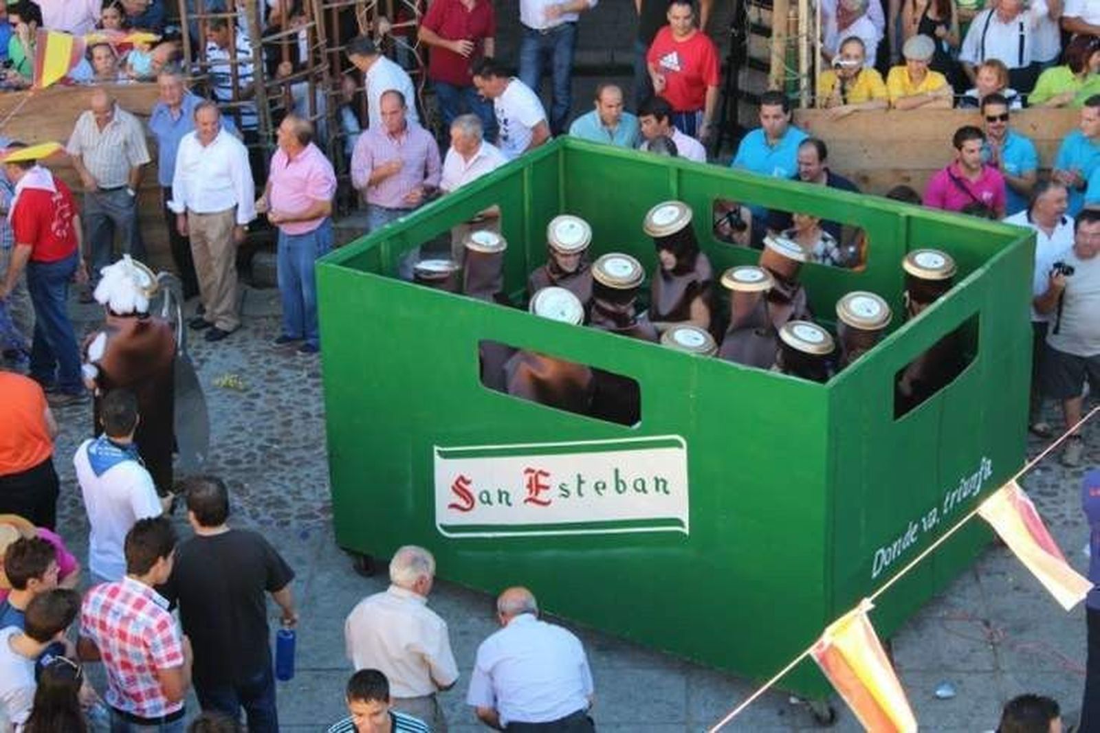 El pueblo comienza a disfrutar de las Fiestas del Cristo