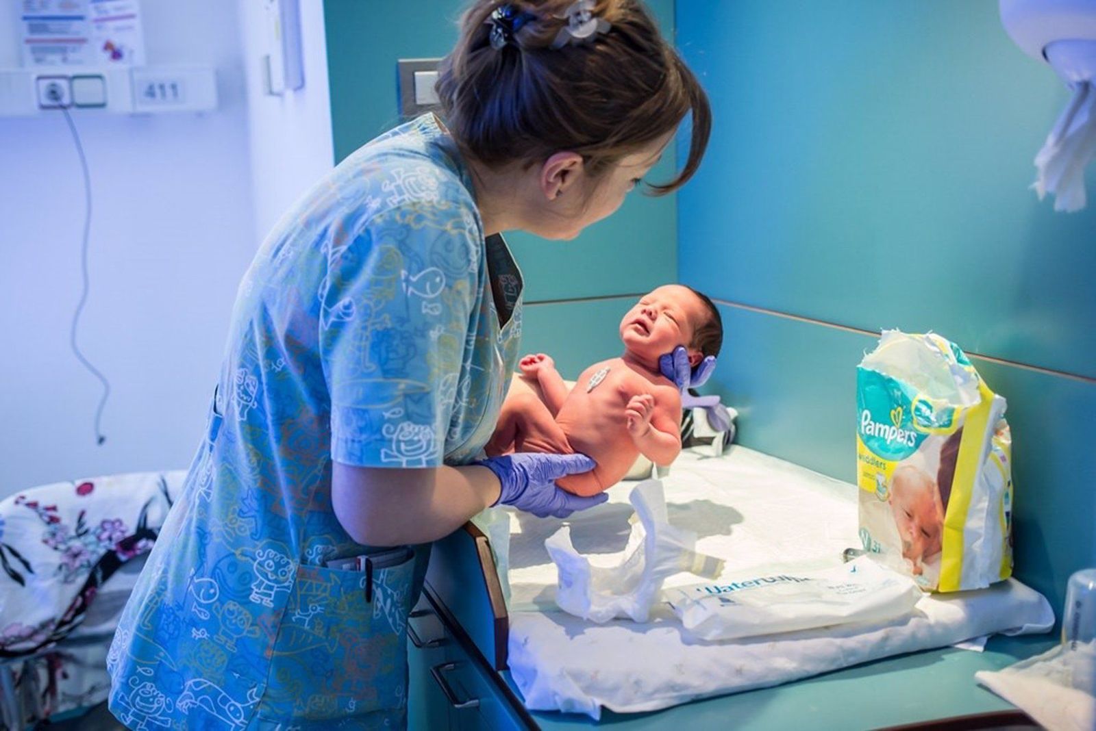 Una matrona. BANC IMATGES INFERMERES. AUTORES AR. Archivo