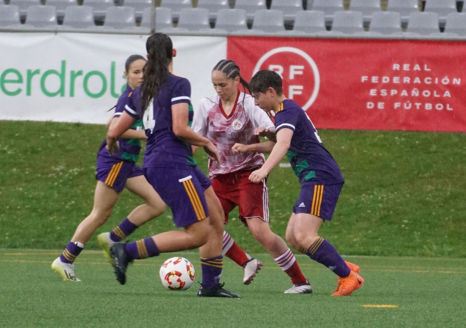 d8443459-8f29-4798-bd80-7c1752103592