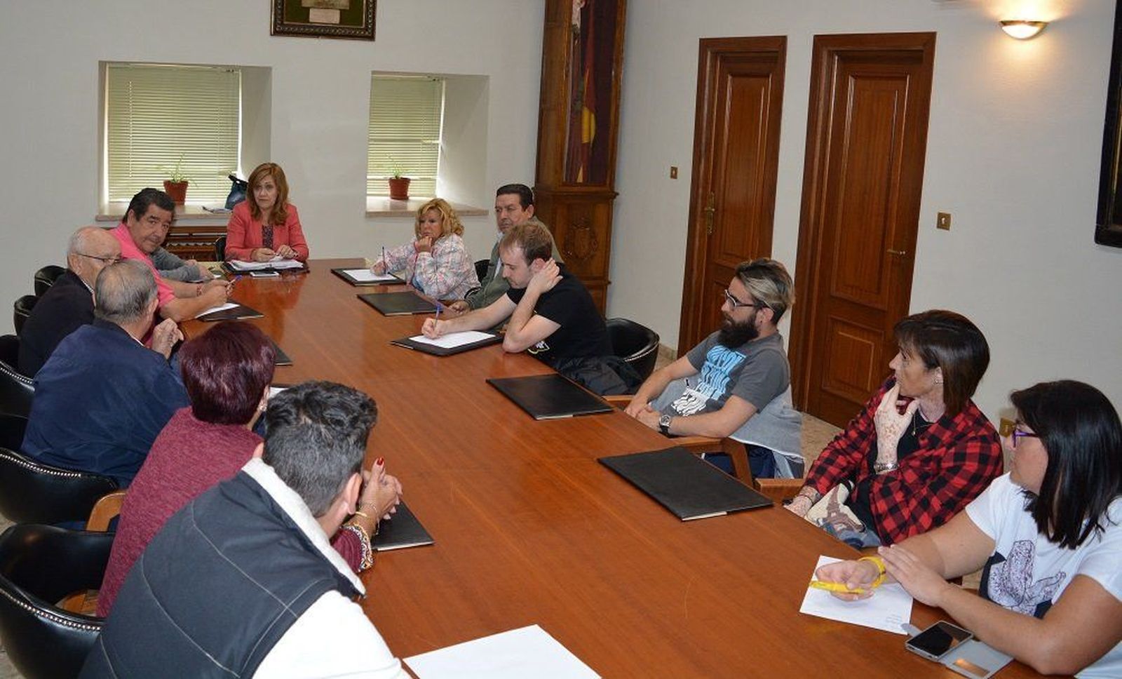 El Ayuntamiento de Béjar recibe a las peñas y asociaciones del municipio