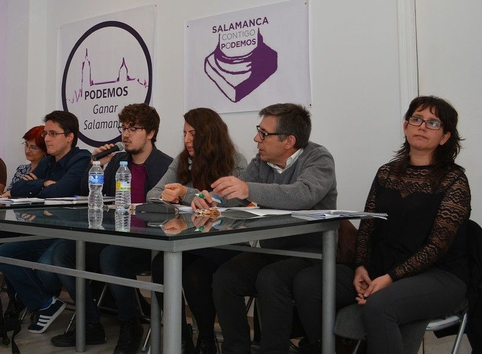 Debate de candidaturas para las primarias de Podemos