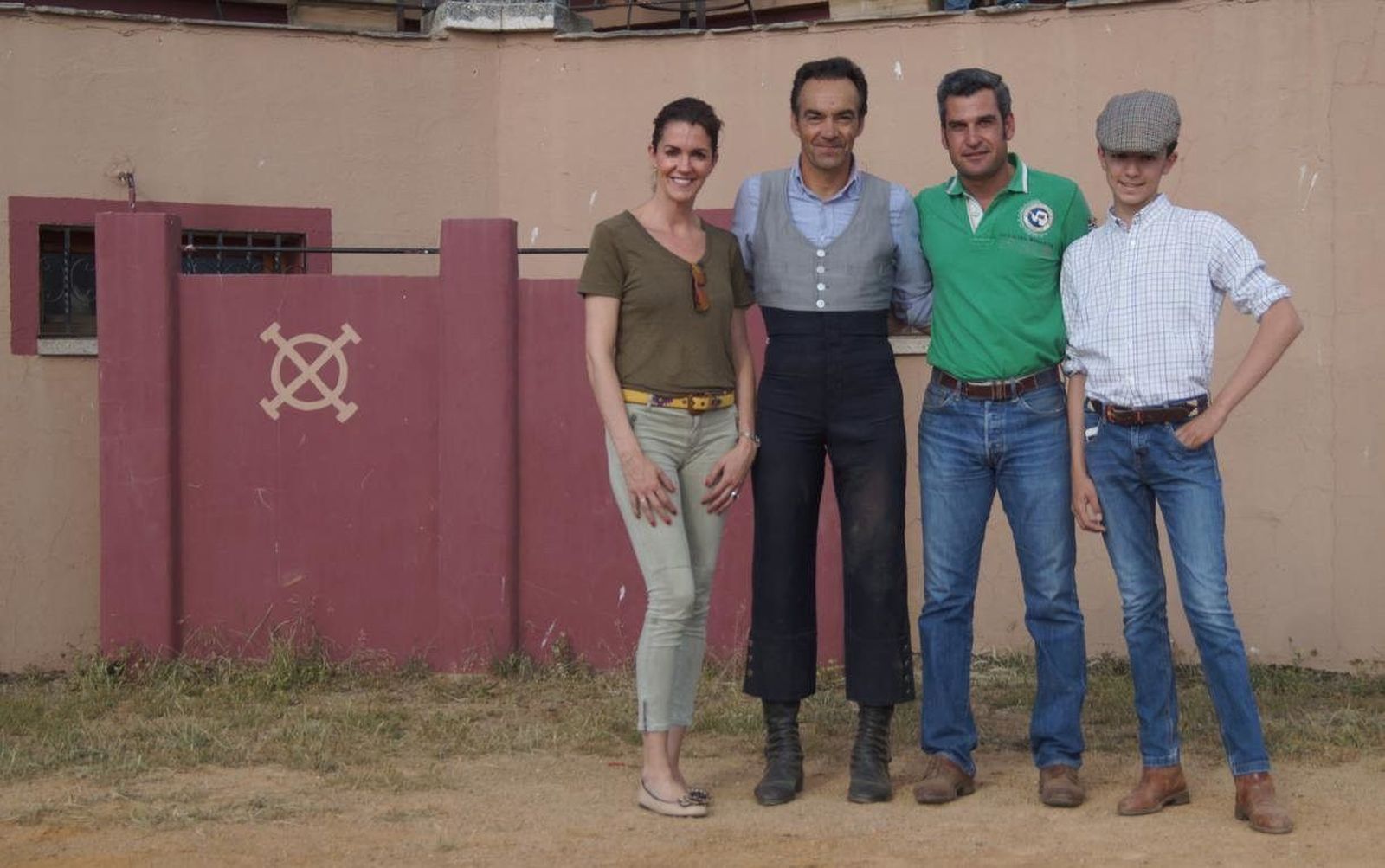 Tentadero con El Cid en la ganadería de María Loreto Charro