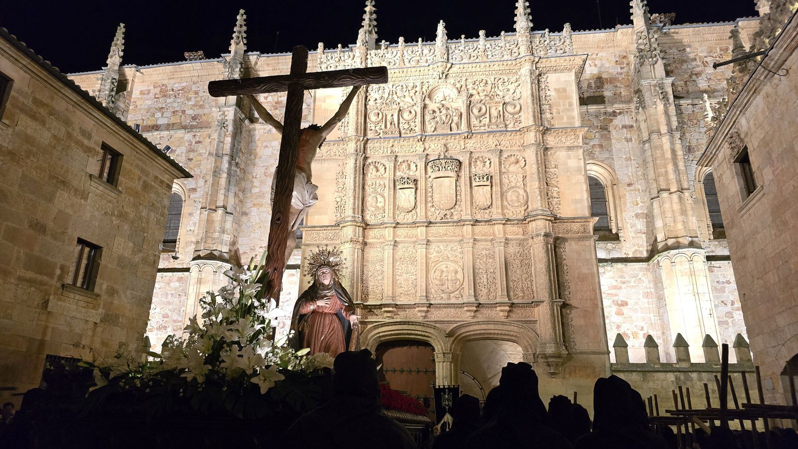 Procesión de la Hermandad Universitaria del Cristo de la Luz y Nuestra Señora de la Sabiduría