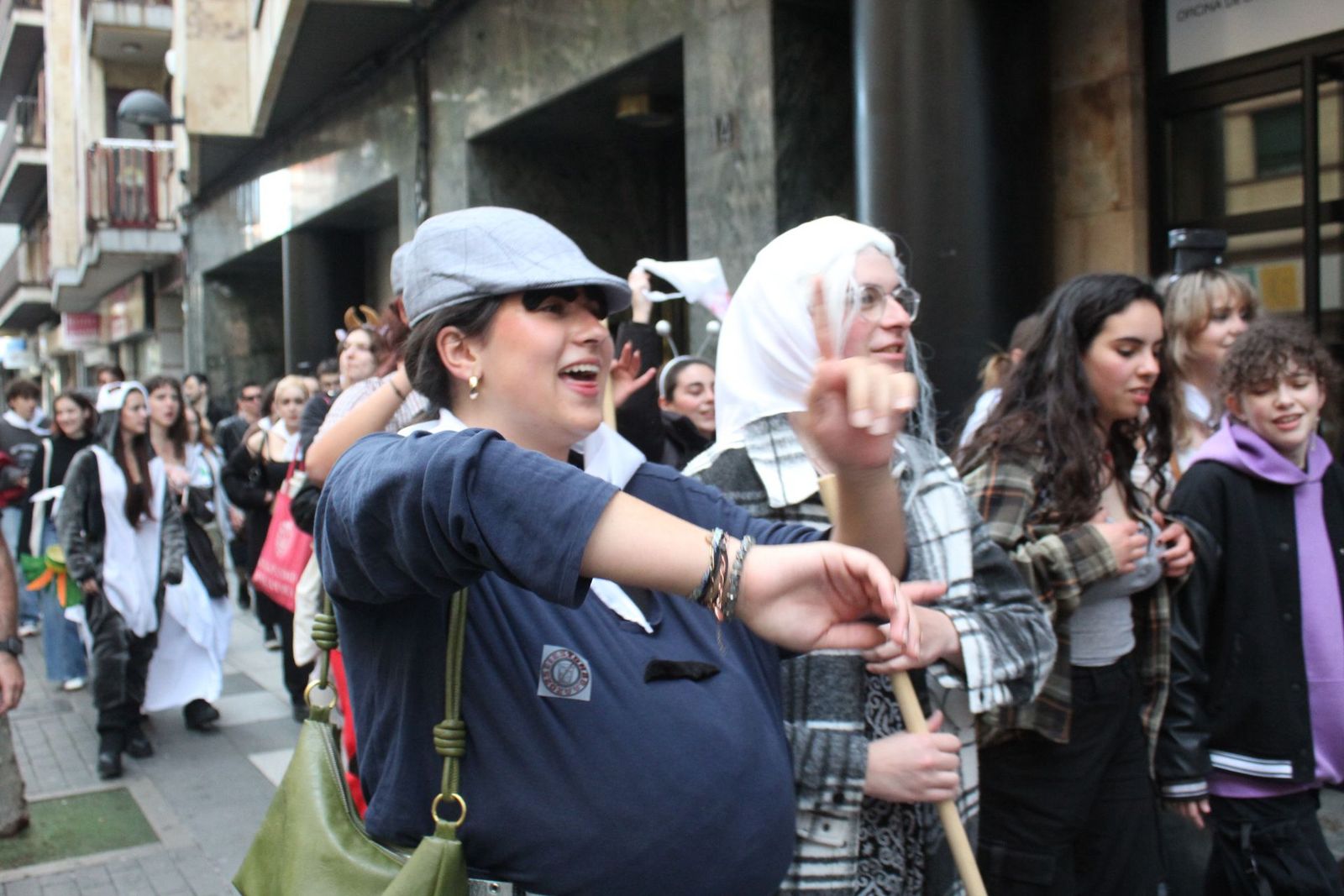 whatsapp-image-2025-05-08-at-20-40-14-2