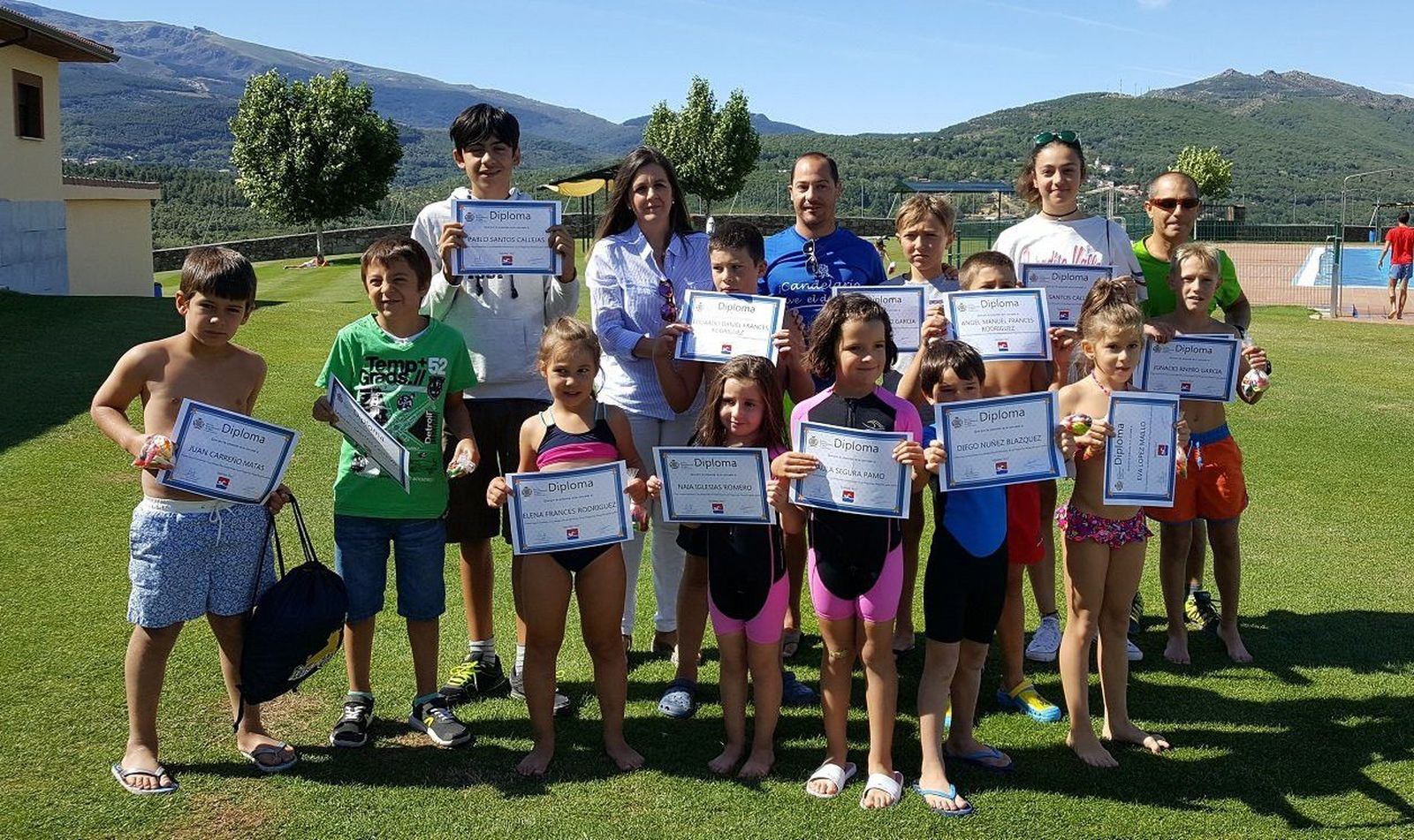 Finaliza el tercer turno de los cursos de natación en La Cerrallana