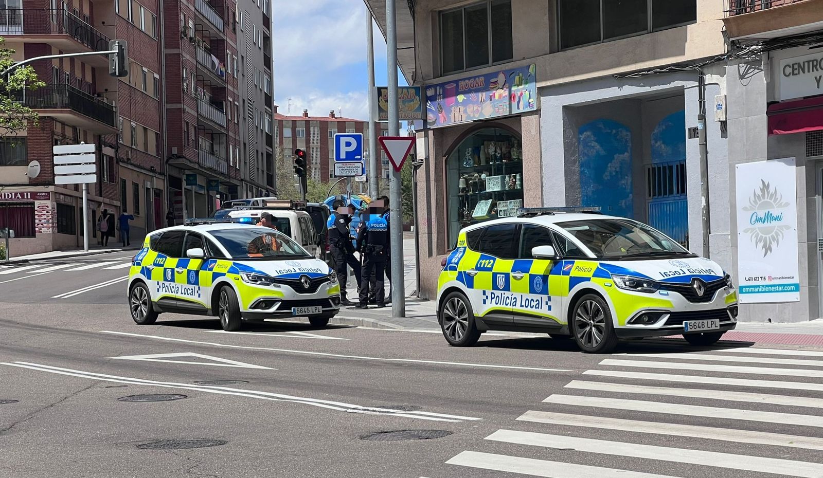 Policía Local en la avenida de Portugal