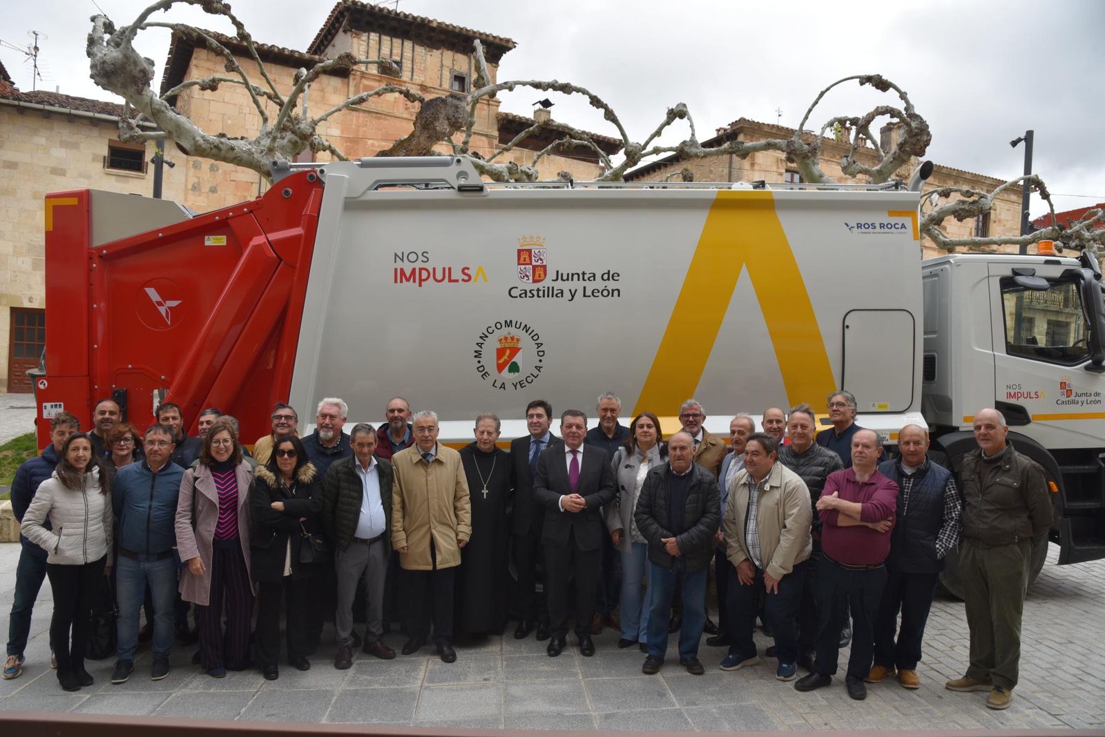 Entrega del camión de recogida