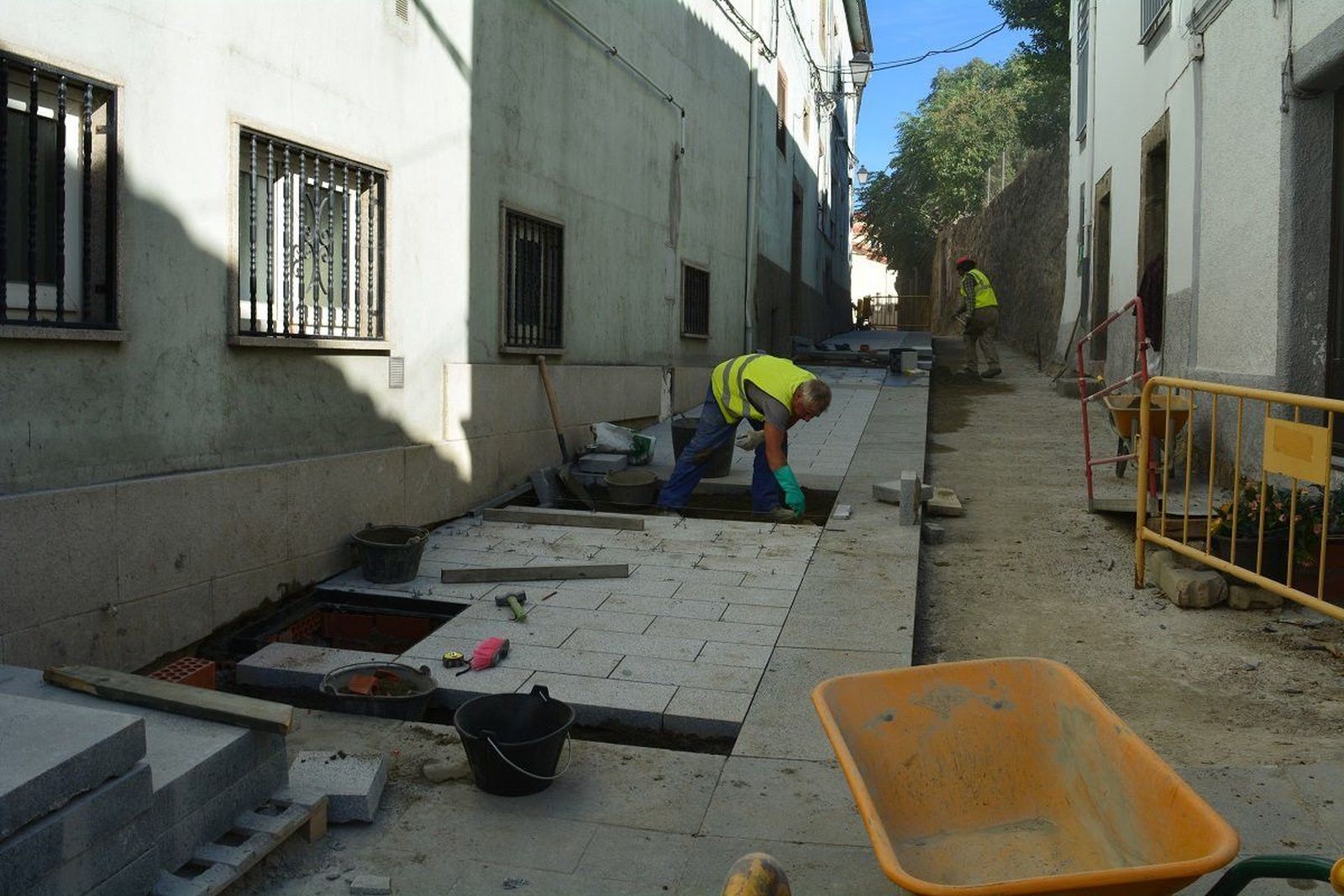 El Consistorio realiza obras de mejora en la calle Tomás Bretón