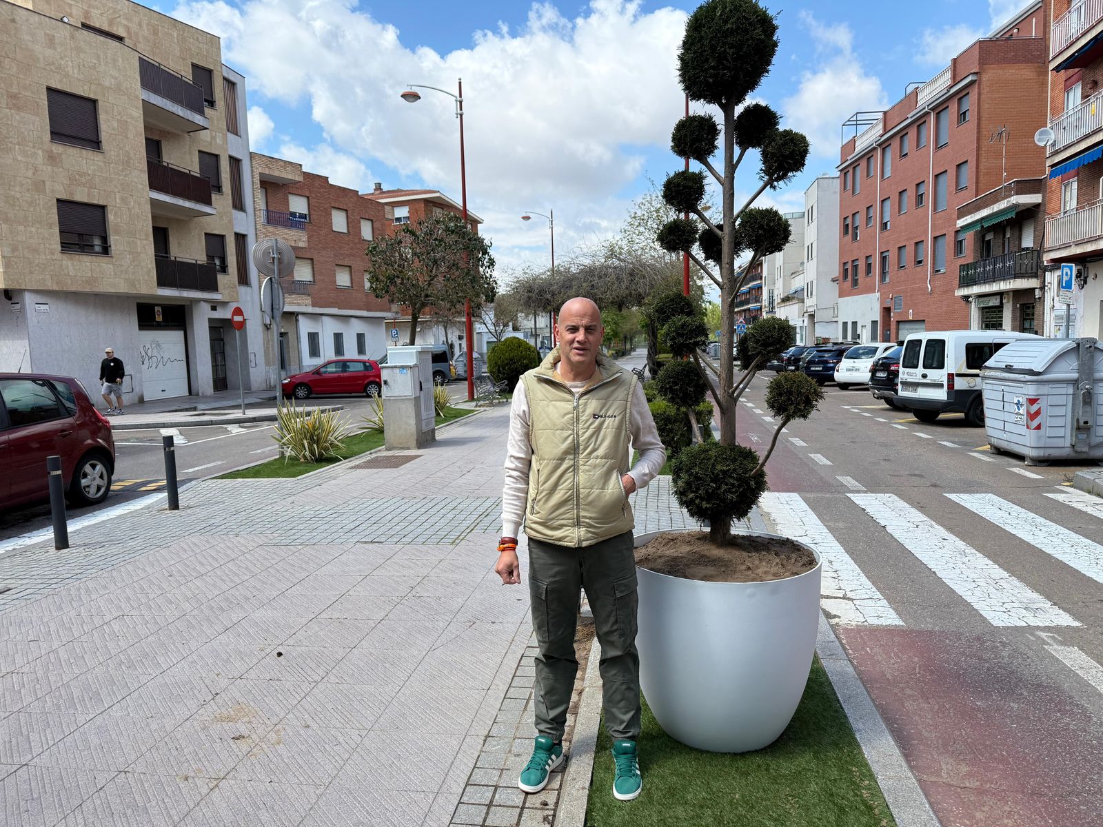 Reordenación zona ajardinada Bajada del Río