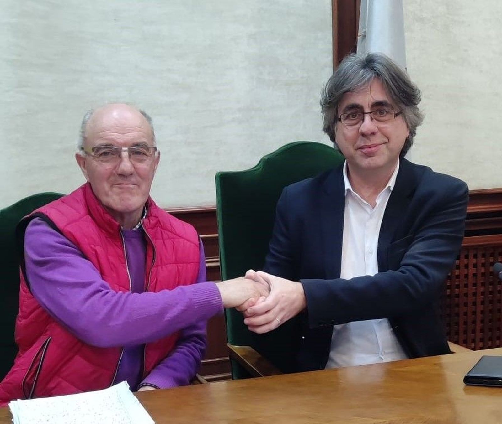 Dimisión Alejandro Romero