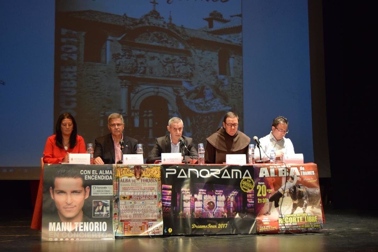 Presentación del libro de fiestas de Alba de Tormes