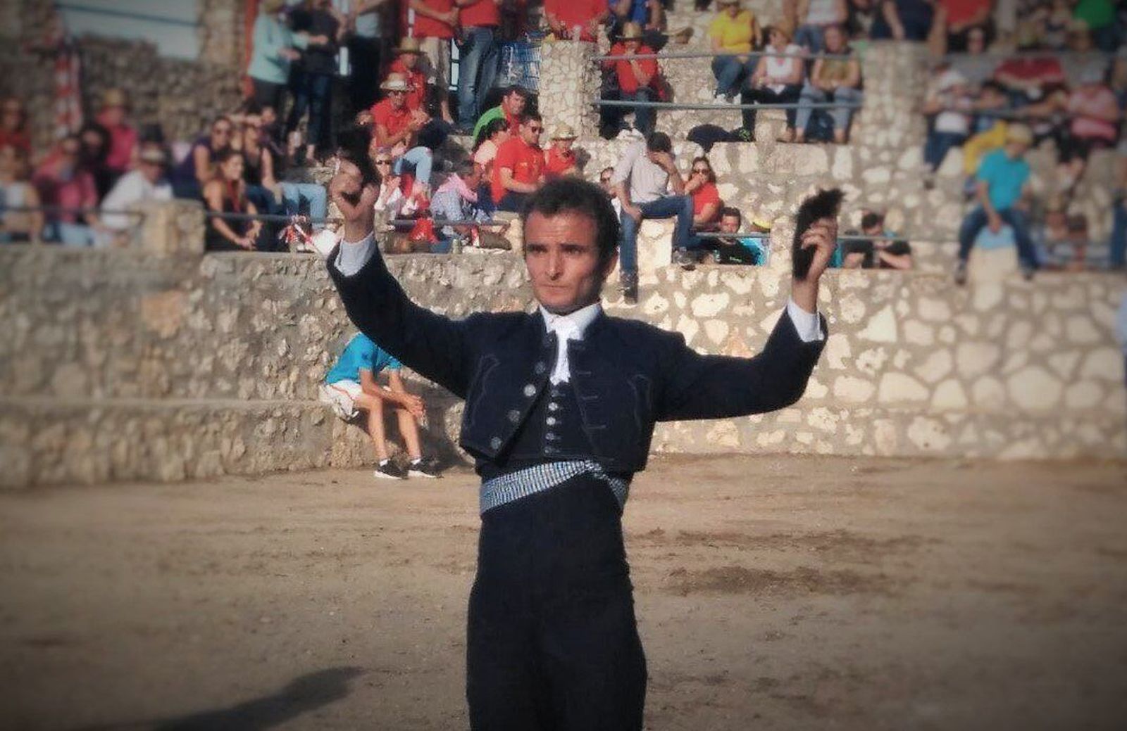 Damián Castaño corta tres orejas en Montalbo