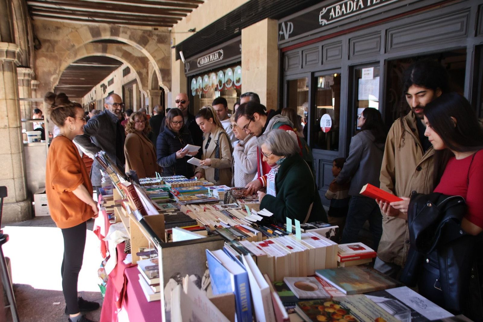 Feria del Libro en la Plaza Mayor de Salamanca