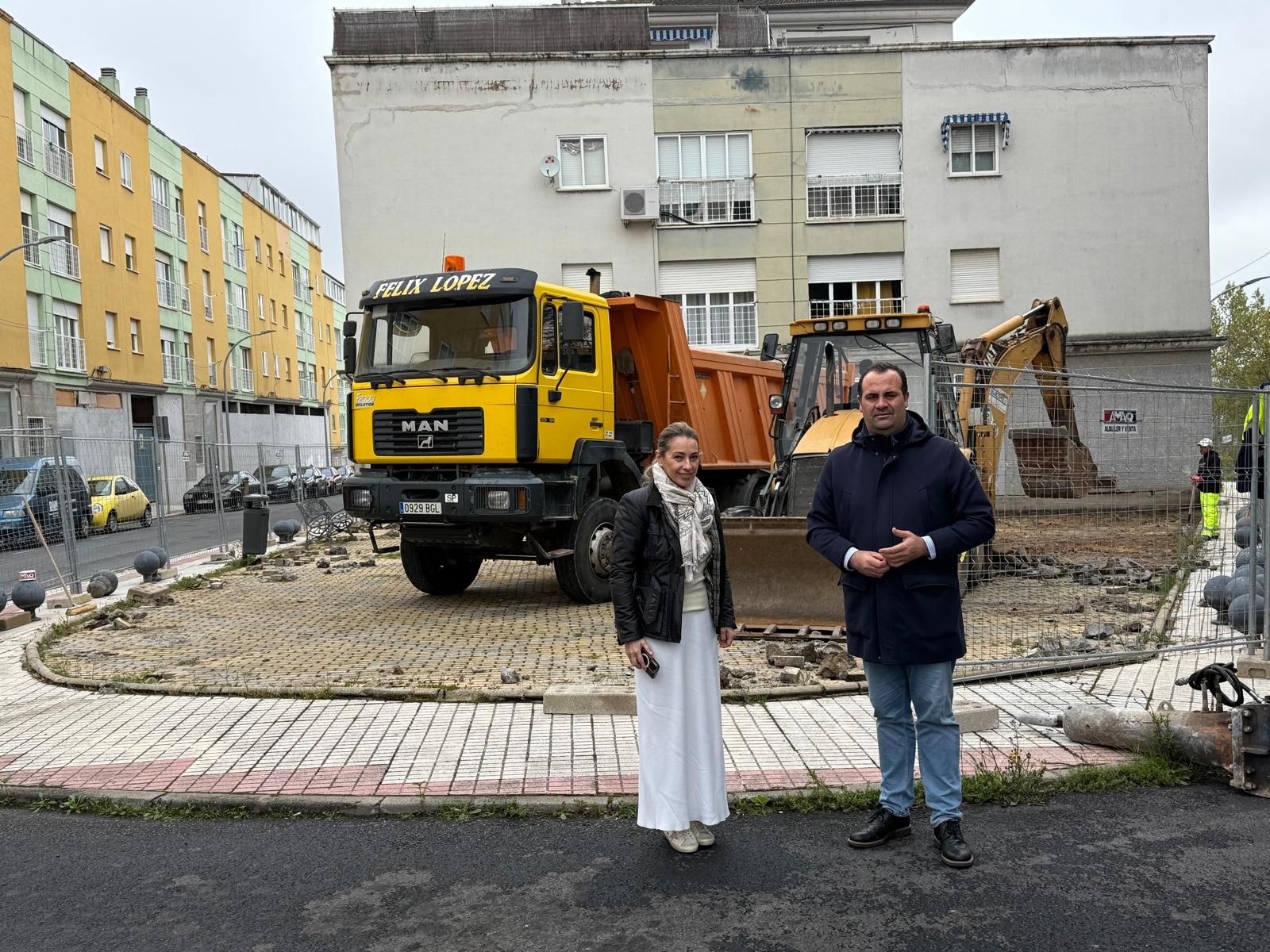 Obras aparcamiento calle Ávila Santa Marta