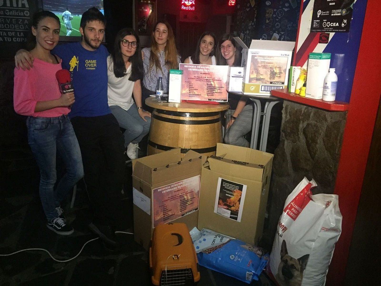 El Paki Pallá recoge suministros de ayuda para Galicia