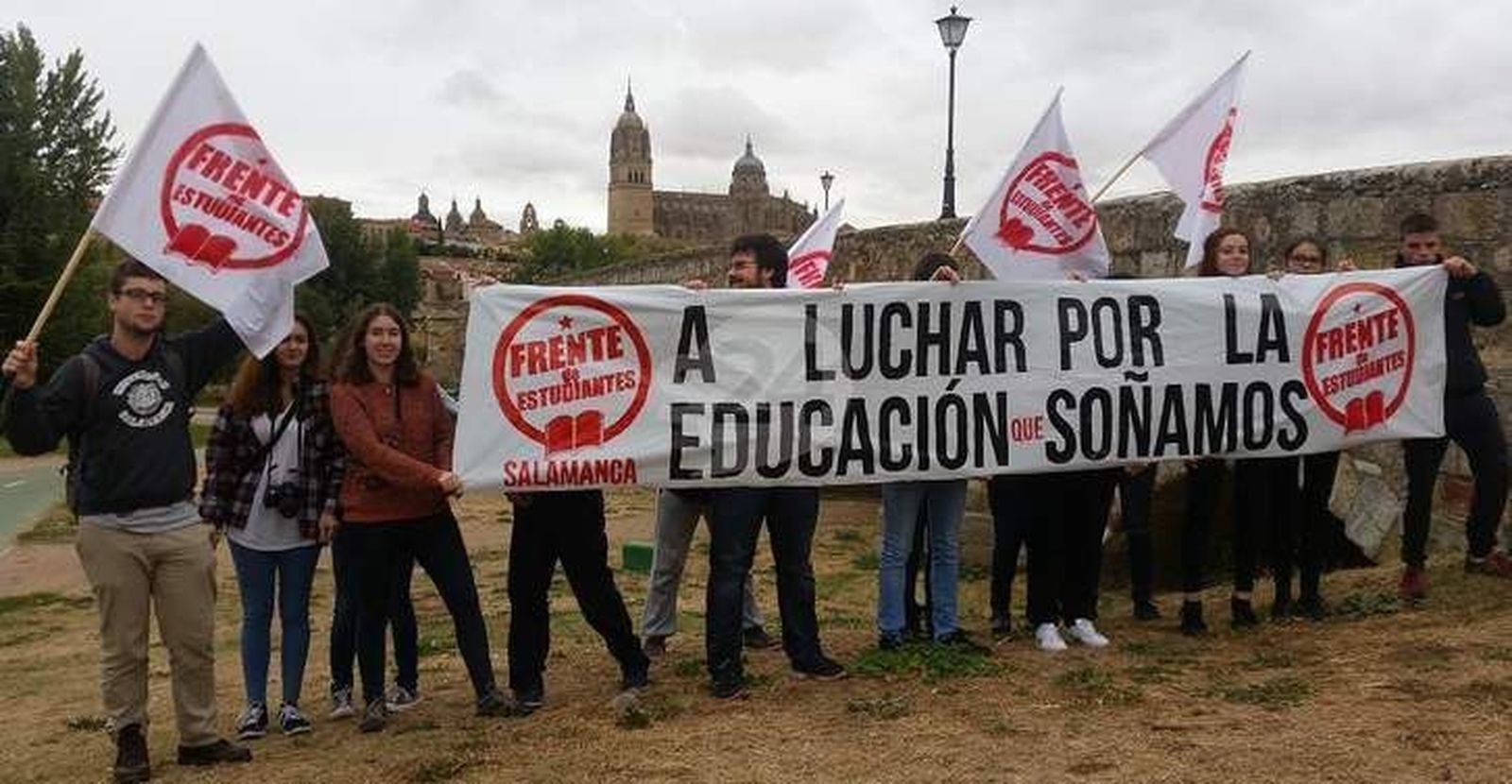 El Frente de Estudiantes respalda la huelga del 24 de noviembre pero disiente en las formas
