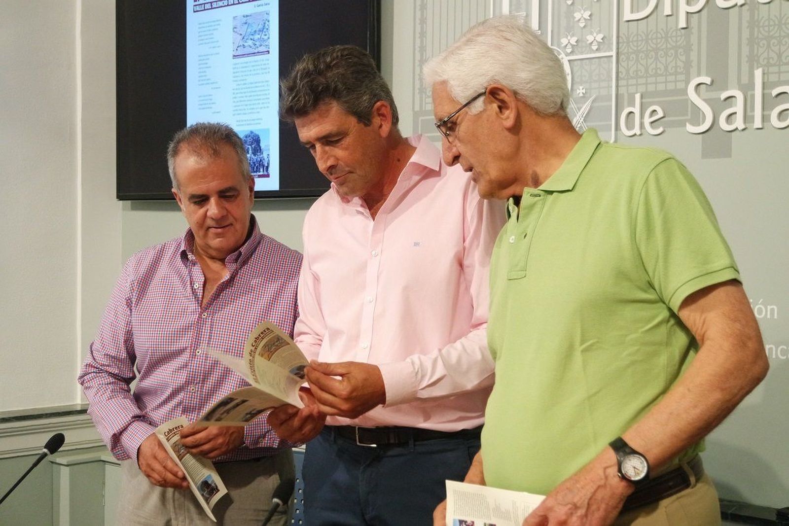 Un folleto recuerda el interés y devoción que suscita el Cristo de Cabrera