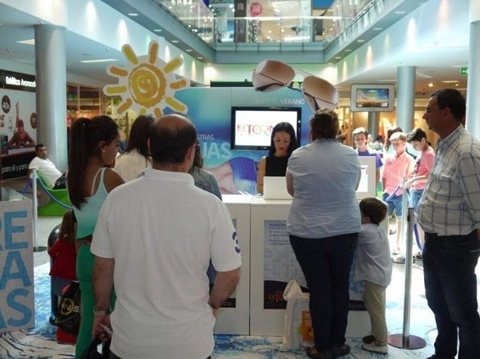 El Tormes sortea 1.600 euros en cheques de compras y regalos