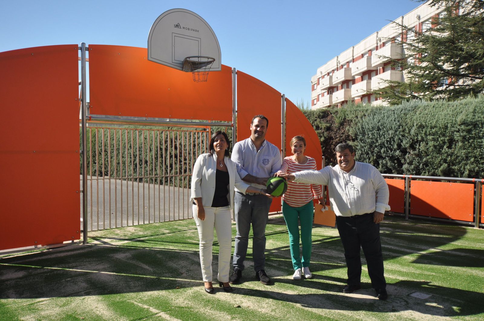 Dolores Ibárruri estrena instalaciones deportivas a coste cero para el Ayuntamiento