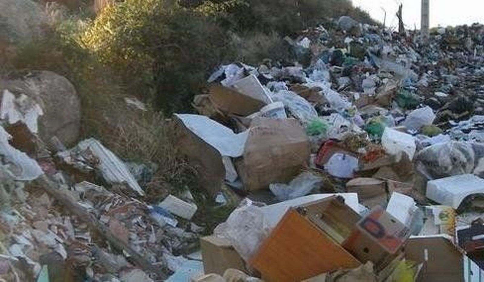 Adjudicado por 136.000 euros el sellado de los vertederos de Cantalapiedra