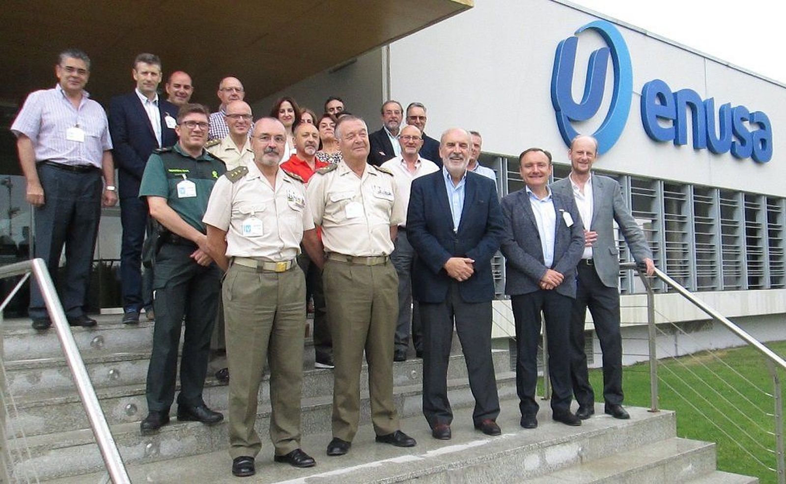 Visita institucional a la fábrica de Enusa 