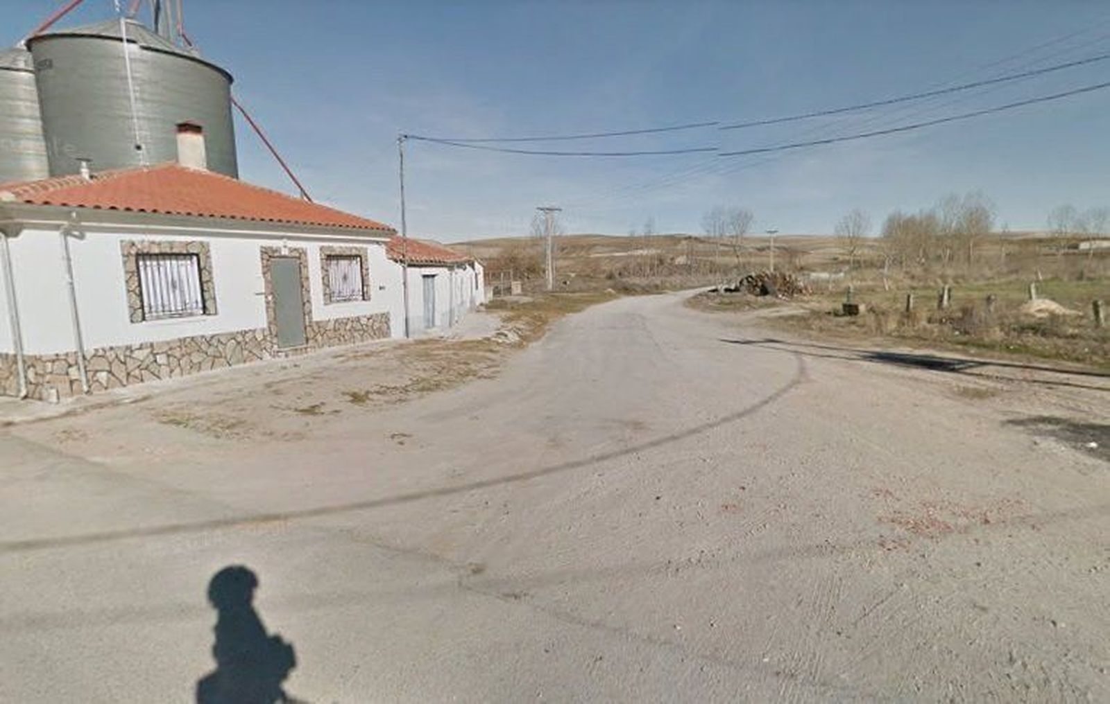 Cortado el acceso a Tordillos desde la DSA-141 por las obras del nuevo puente