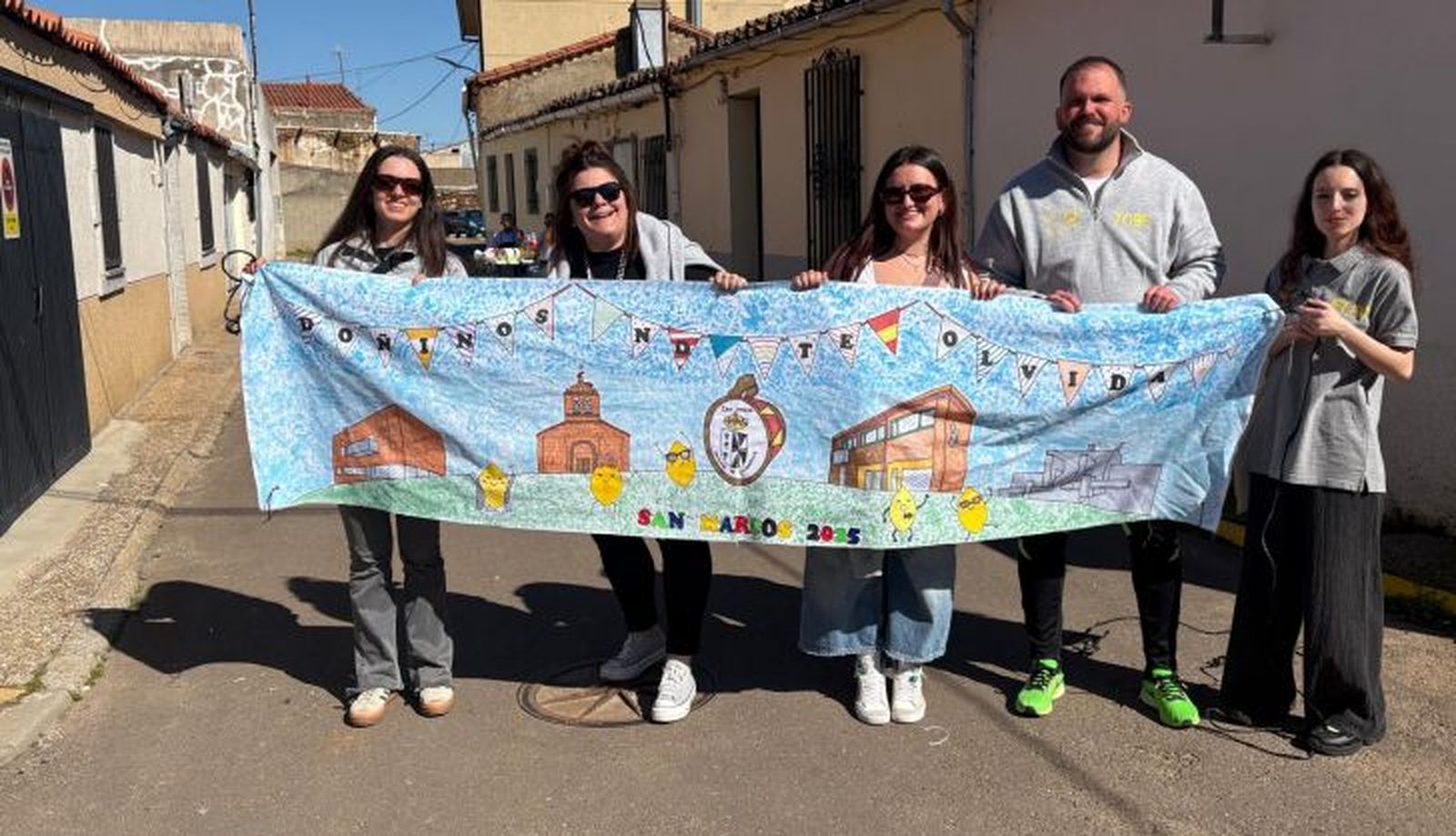 Concurso de pancartas en Doñinos de Salamanca 