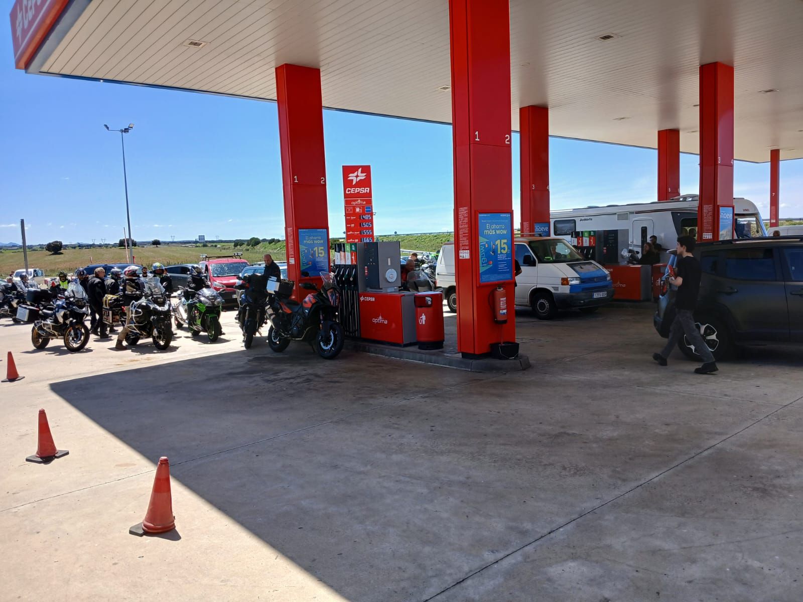 whatsapp-image-2025-04-28-at-16-41-56-2