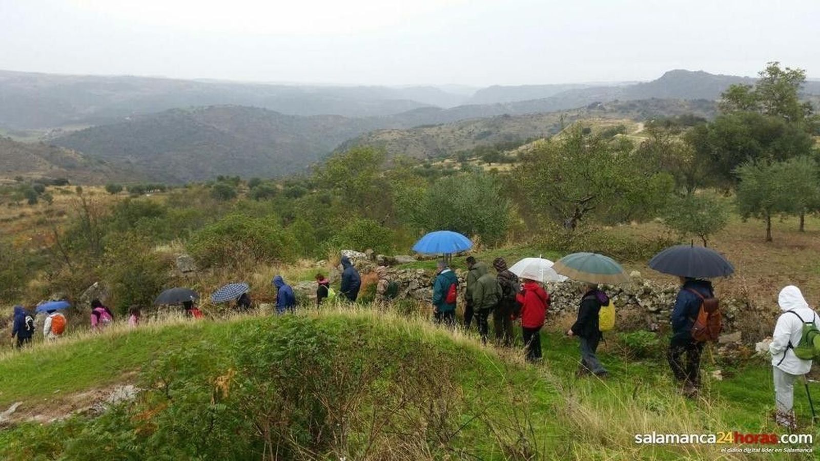 La ruta 'Puerta de las Arribes' celebra una década de caminata