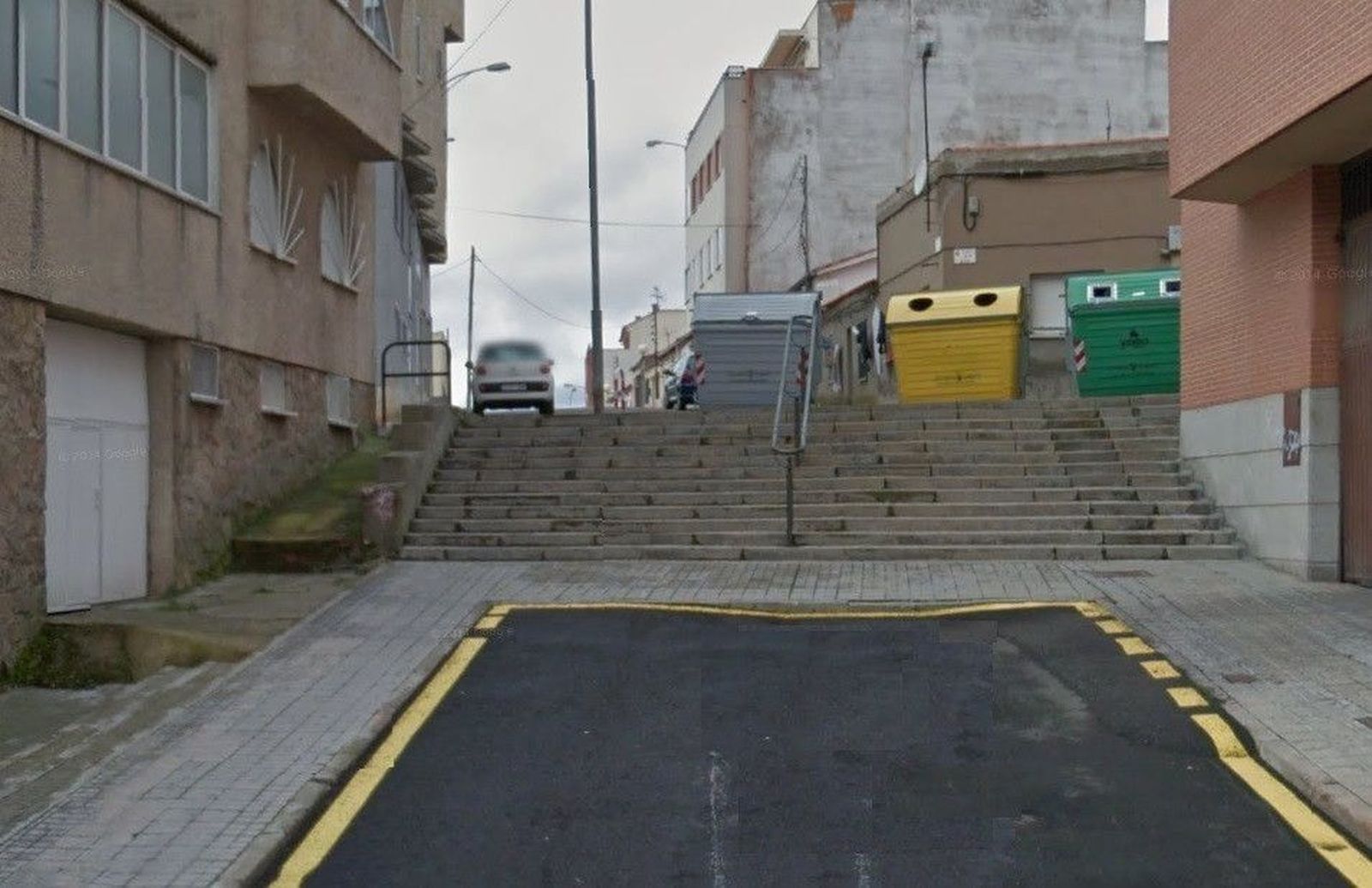 El Ayuntamiento inicia las obras para mejorar la accesibilidad de la calle Juan Miguel, en el barrio de Pizarrales