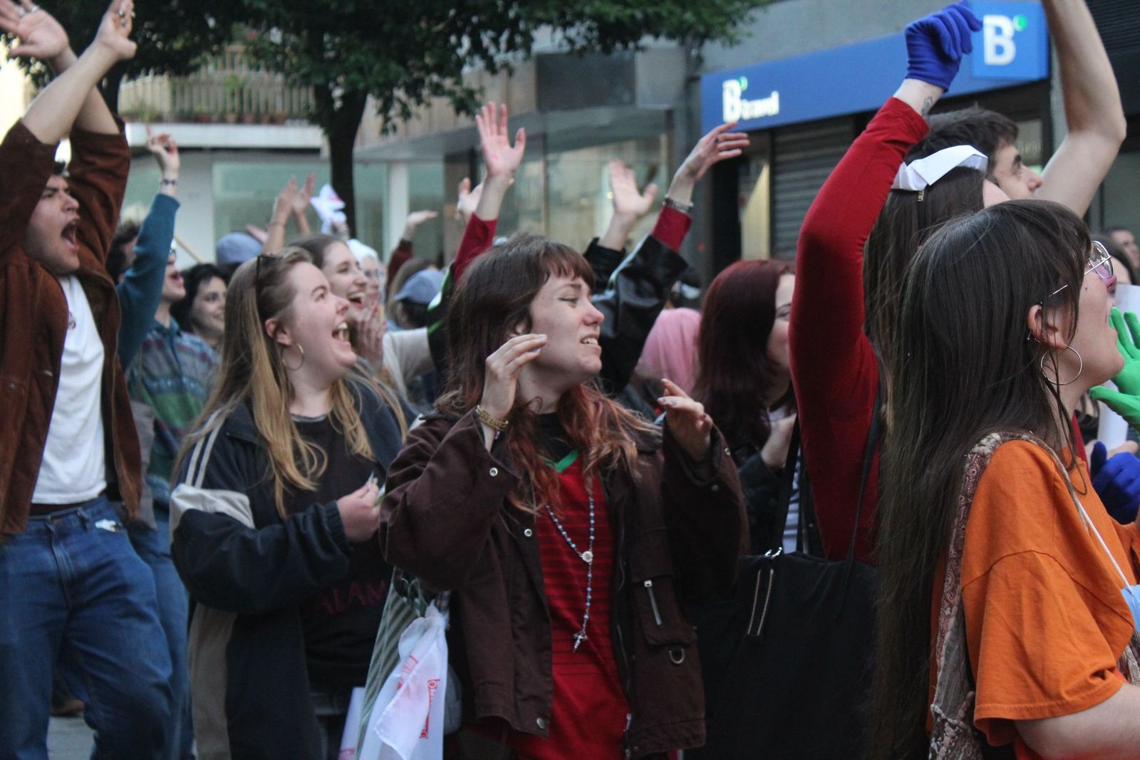 whatsapp-image-2025-05-08-at-20-39-47