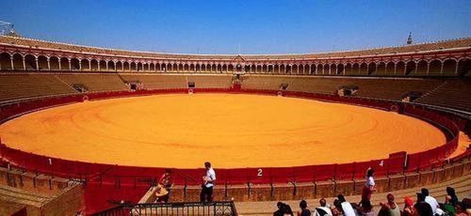 Ausencia de toreros salmantinos en la temporada taurina de Sevilla