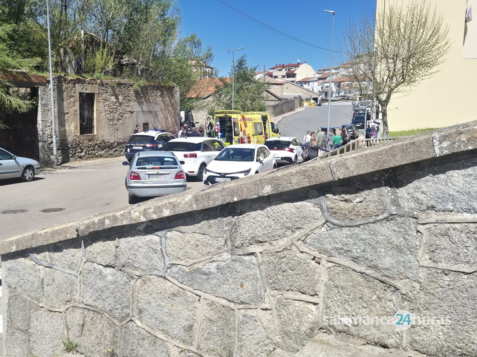 Atropellan a un varón eb Béjar con la presencia de la Policía Nacional y una ambulancia del SACYL